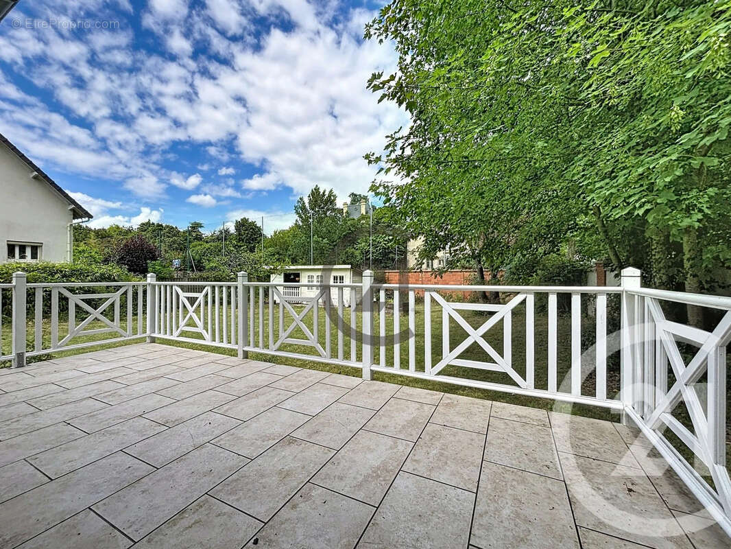 Maison 165 m² à Fontainebleau  - photo 9