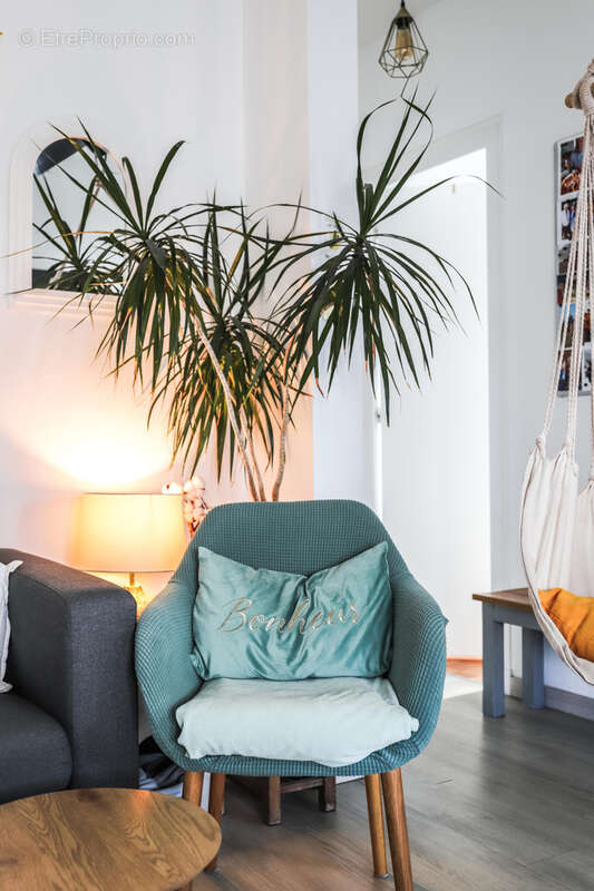 Maison à SAINT-GEORGES-DE-DIDONNE