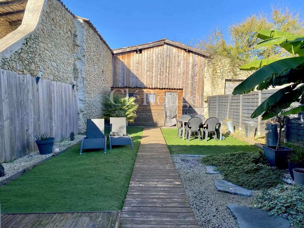 Appartement à SAUVETERRE-DE-GUYENNE