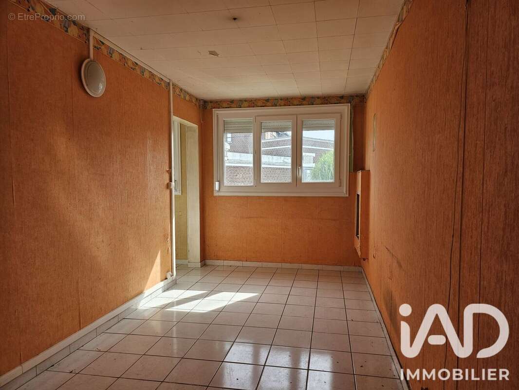 Maison 108 m² à La Fere  - photo 6