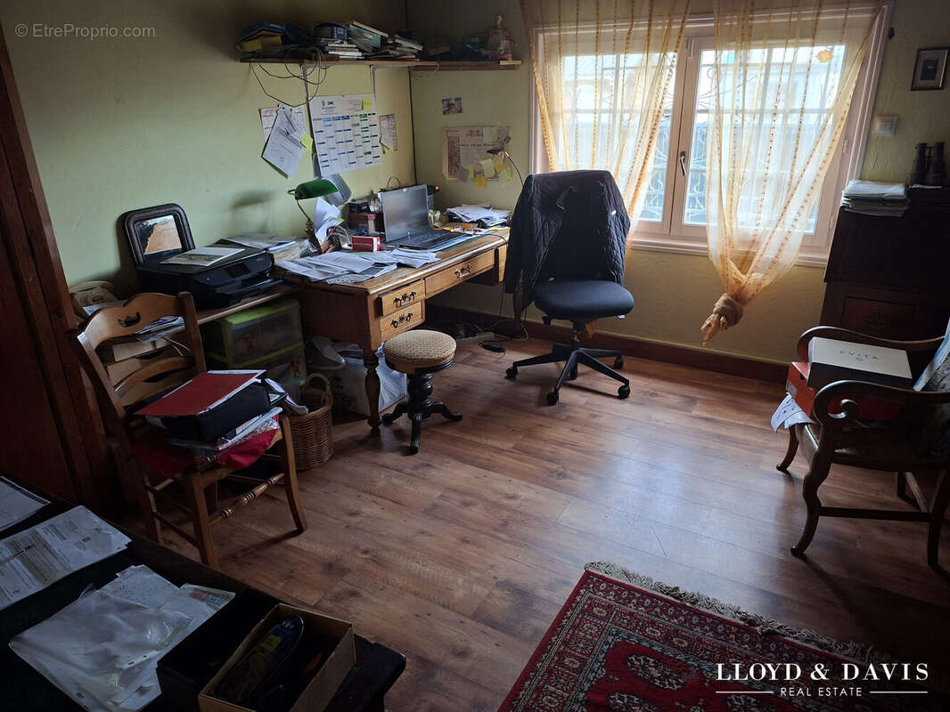 Maison à SAINT-EMILION