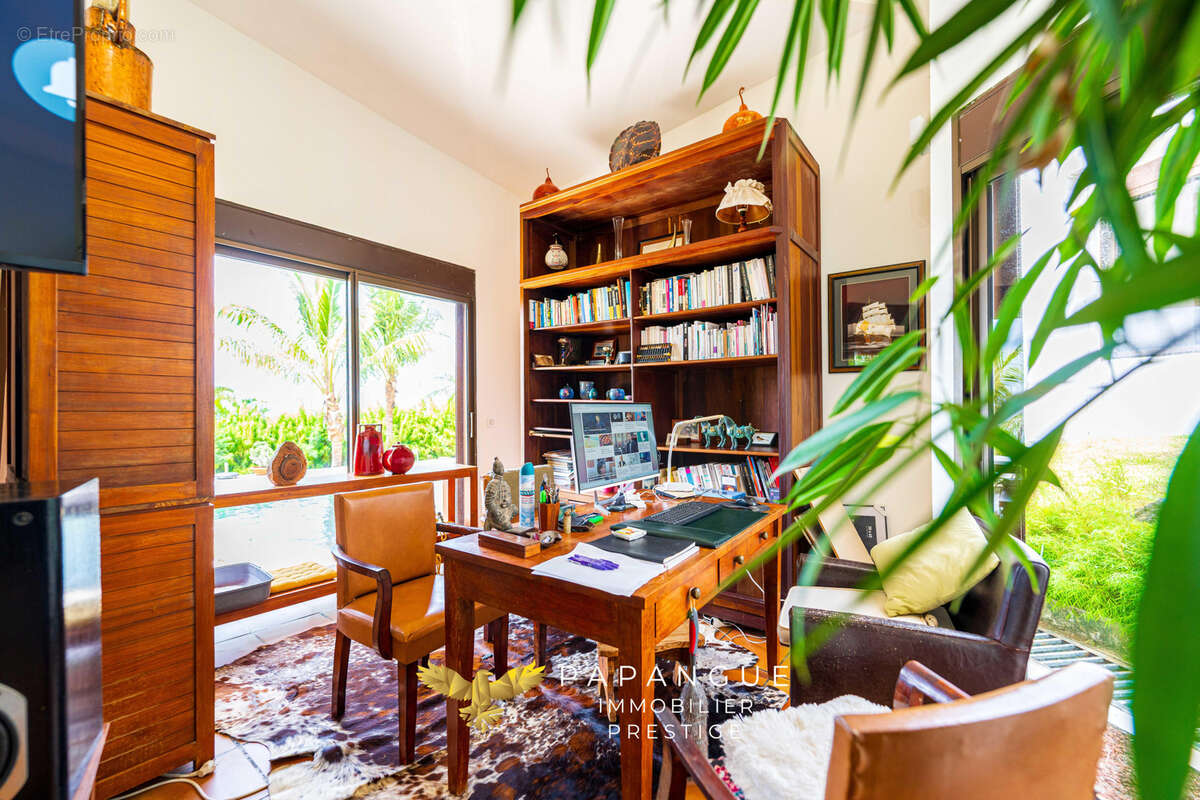 Maison à PETITE-ILE