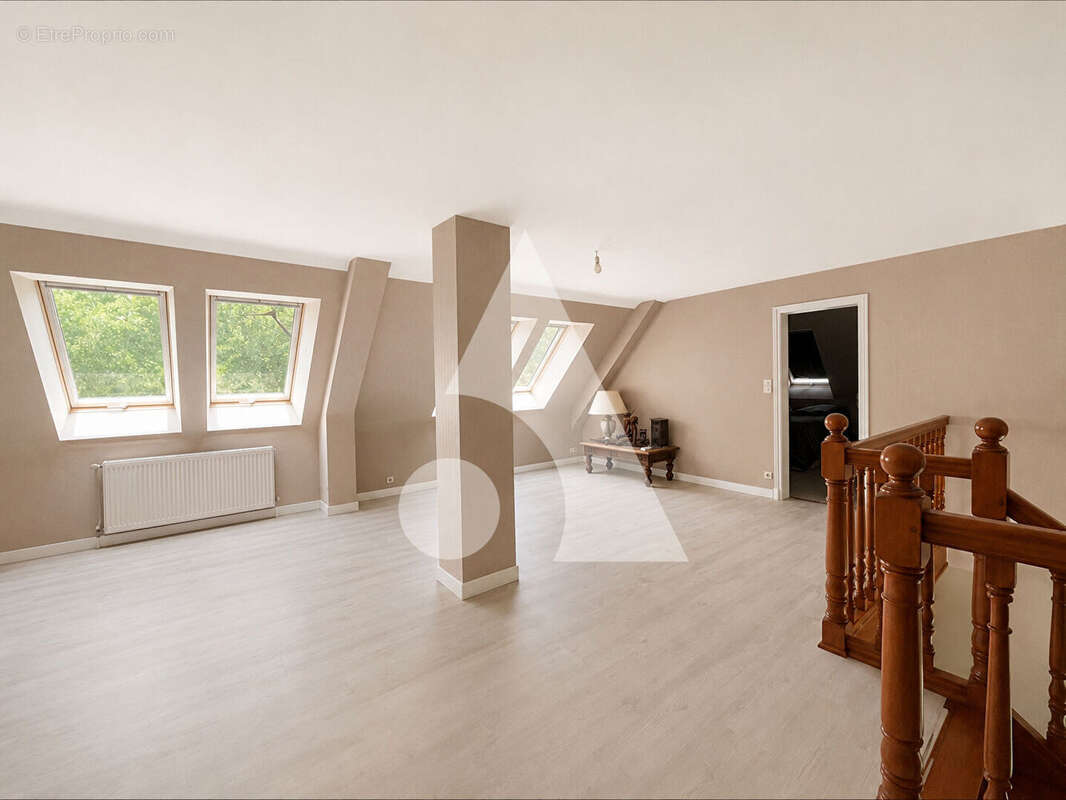 Maison Plouhinec 5 pièce(s) 157 m2 - photo 8