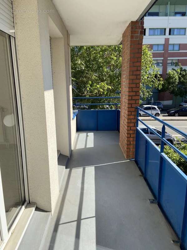 Appartement à MONTIGNY-LE-BRETONNEUX