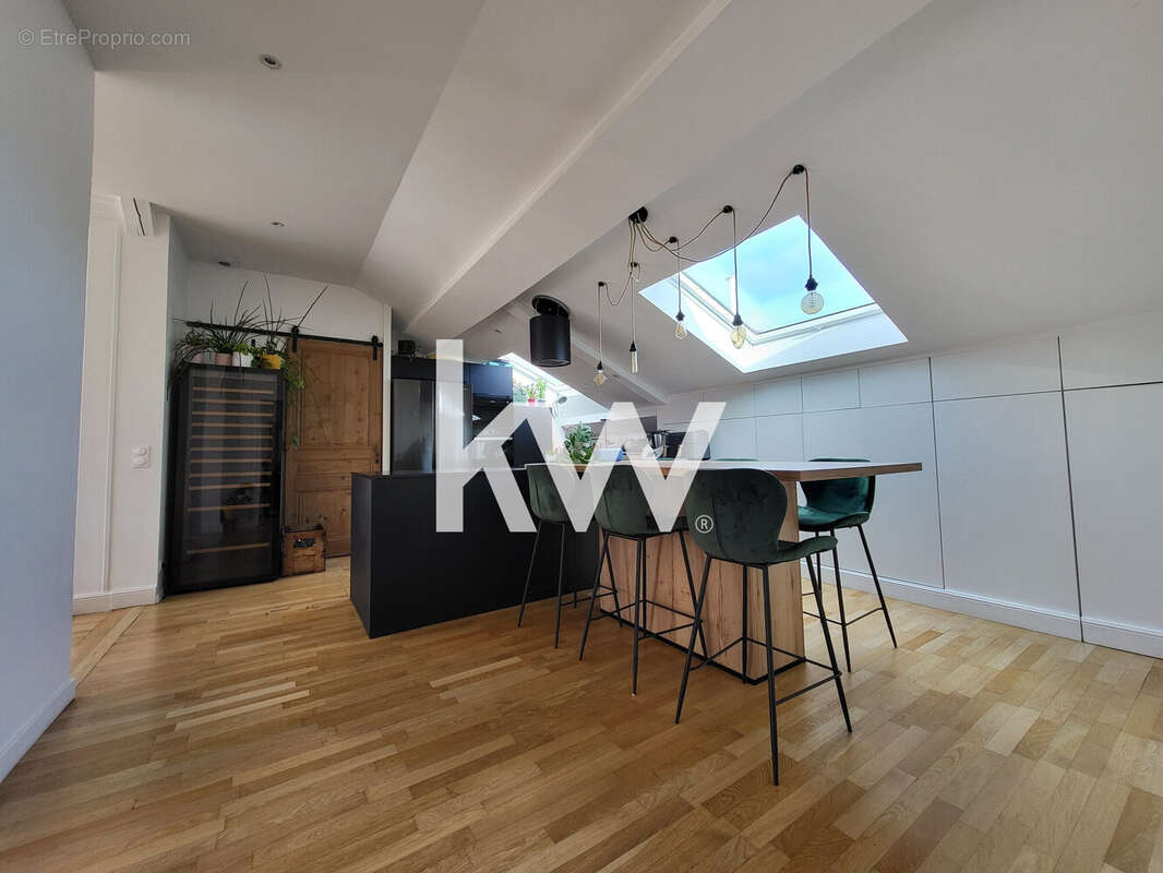 Appartement à SAINT-ETIENNE