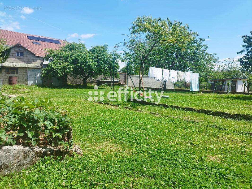 Maison à CHALINDREY