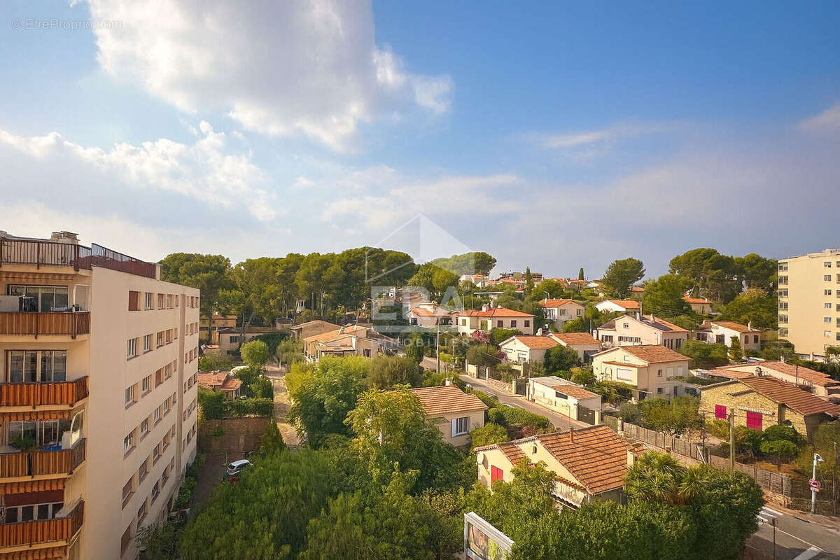 Appartement à LE CANNET