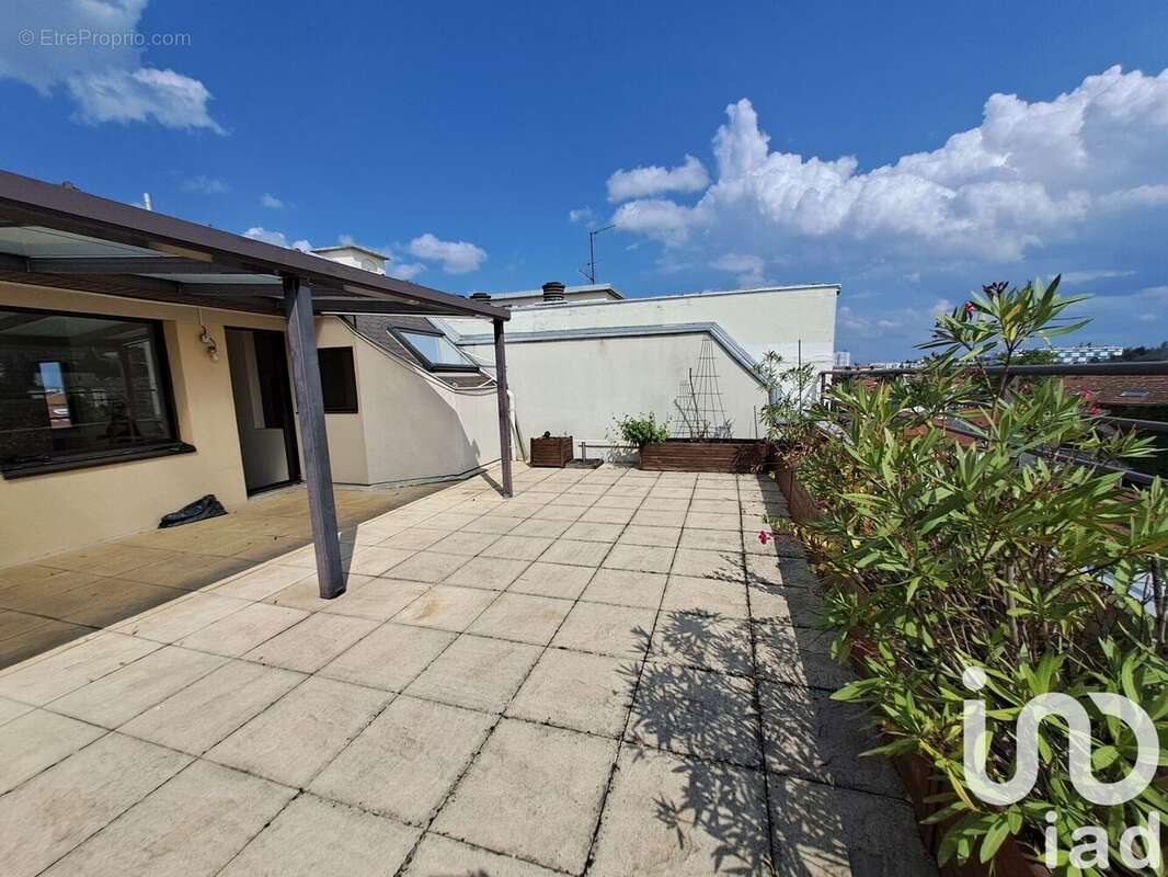 Photo 2 - Appartement à LYON-3E