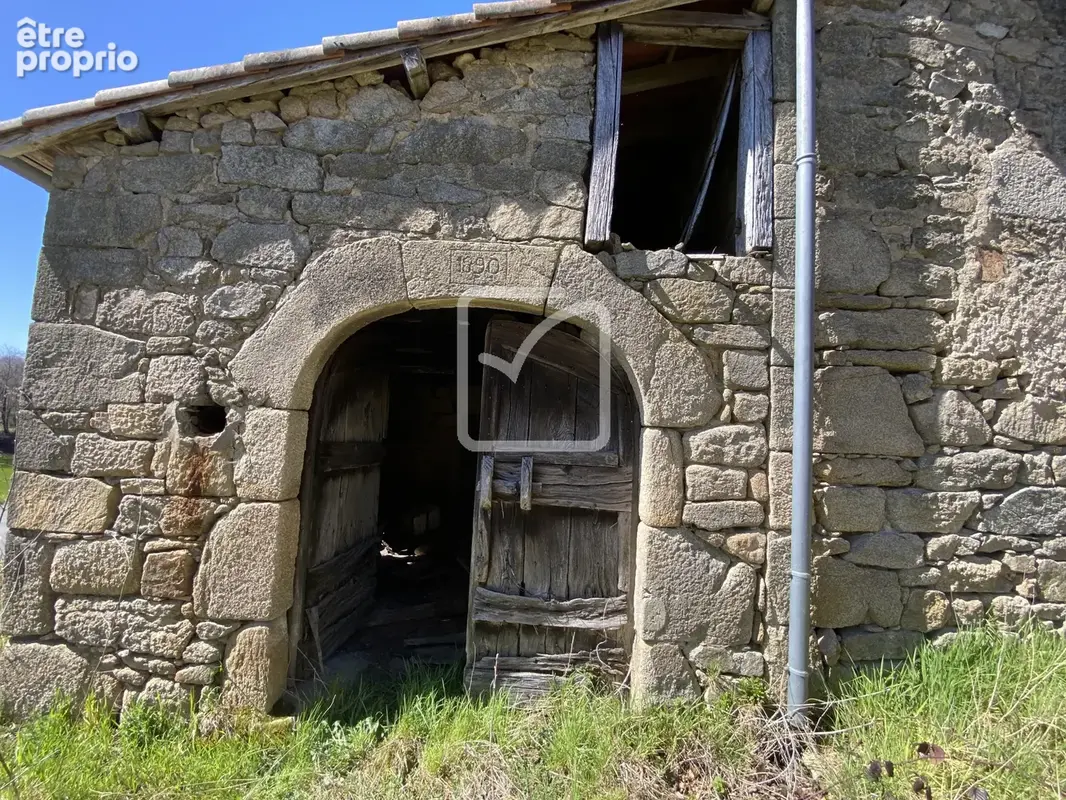 Maison en pierre avec grange attenante et four a pain - photo 7