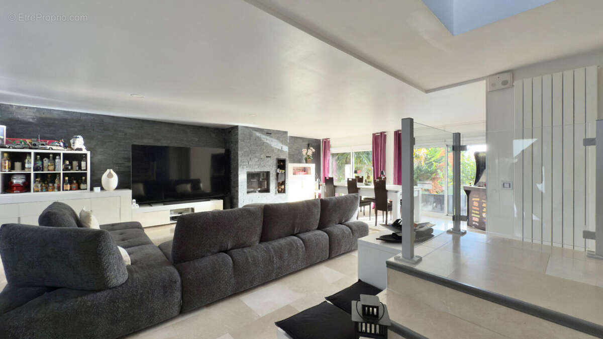 Maison à SAINT-GERMAIN-LES-CORBEIL