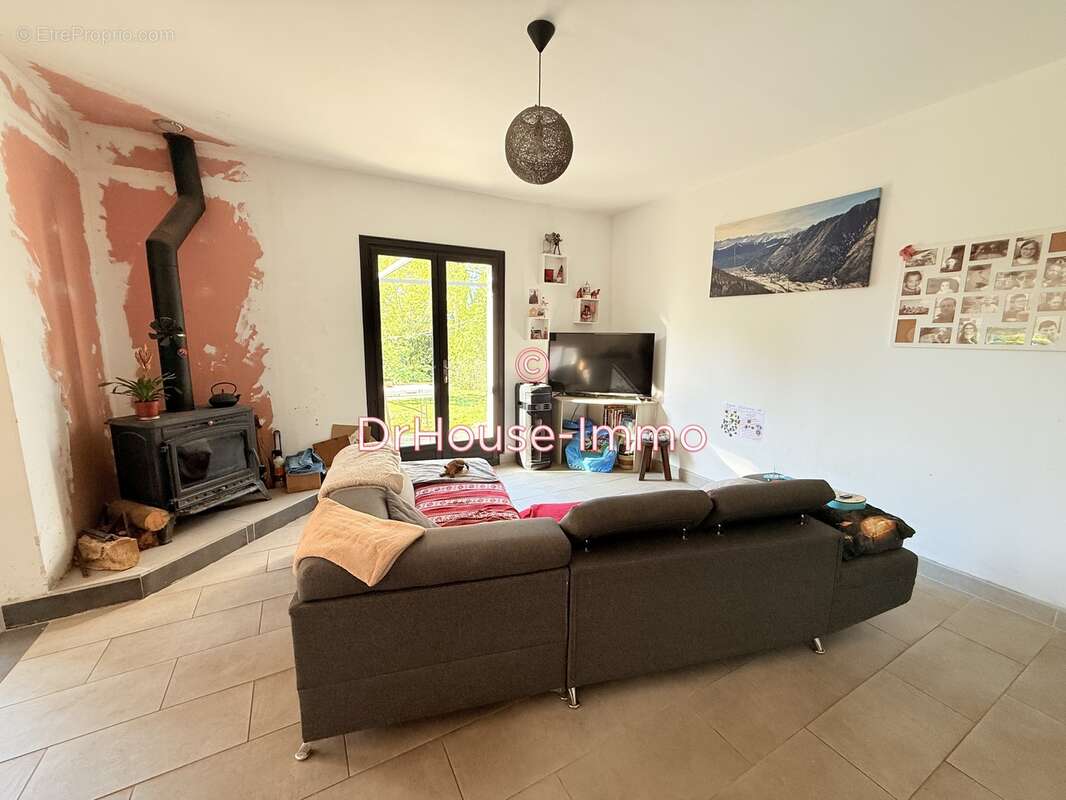 Maison à SAINT-ESTEPHE