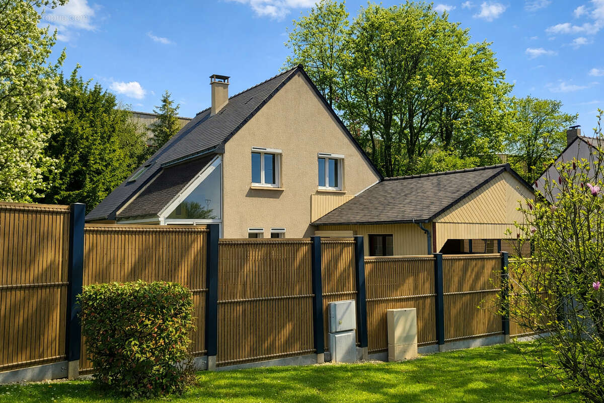 Maison à POUANCE