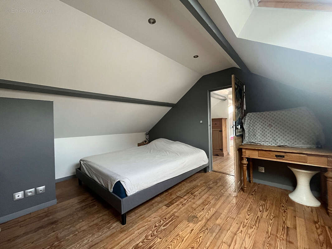 Maison à FEUCHEROLLES