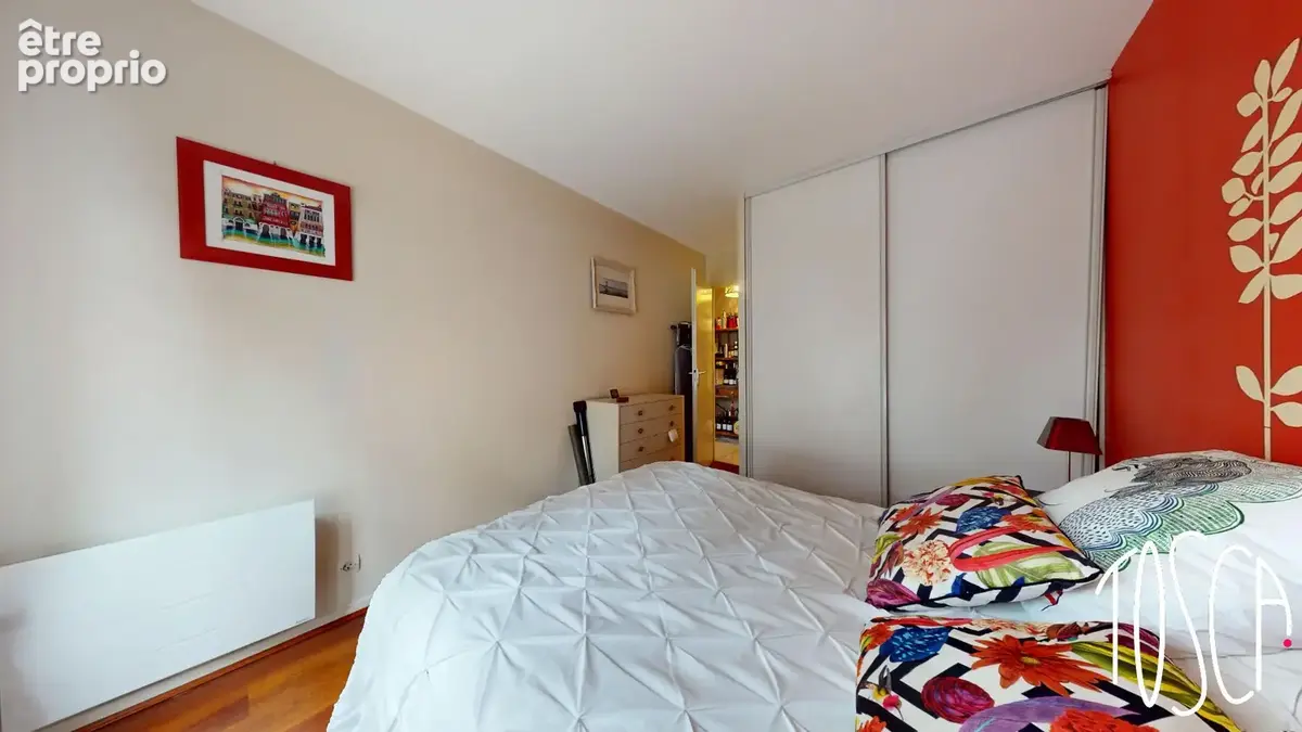 En exclusivite  a thiais  - quartier apollonia - 4 pieces - 82m2 - parking - box - deux balcons - proche commerces - photo 12