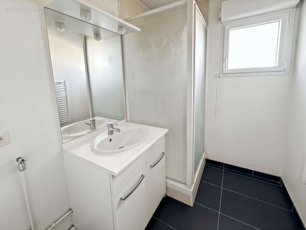  t2 lumineux avec balcon & double parking – saint-jean-de-braye  - photo 6