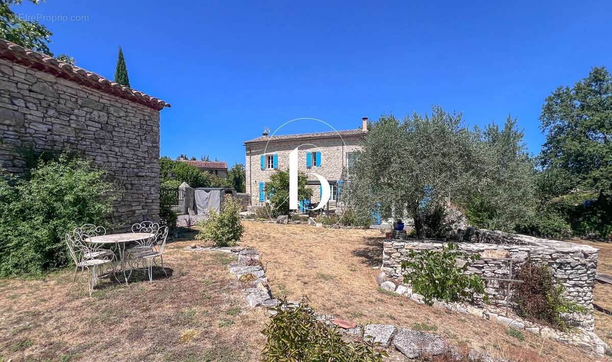 Maison 160 m² à Barjac  - photo 5