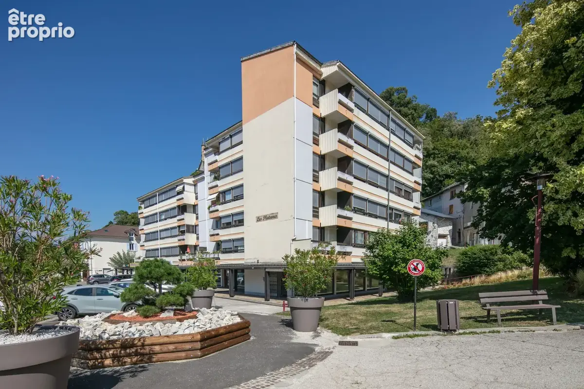 Spacieux t4 avec balcons et cave -  la rochette ! - photo 16