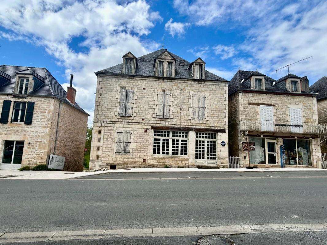 Commerce à CRESSENSAC