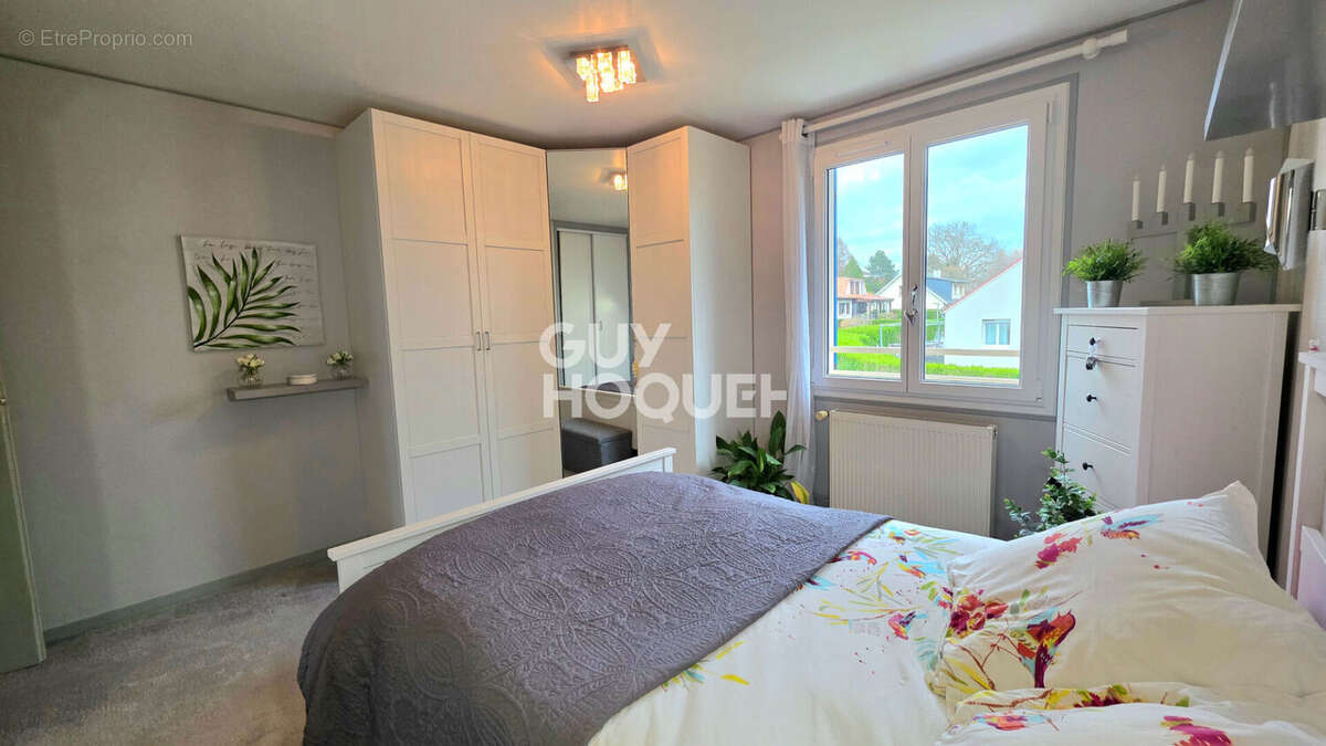 Maison à MONTCHANIN