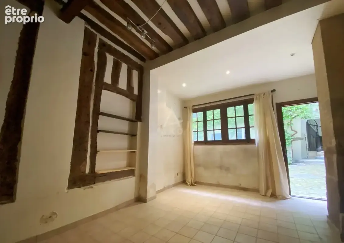 Paris 6 - odeon - pont neuf - st.michel - studio avec cuisine et salle de bain a renove - photo 4