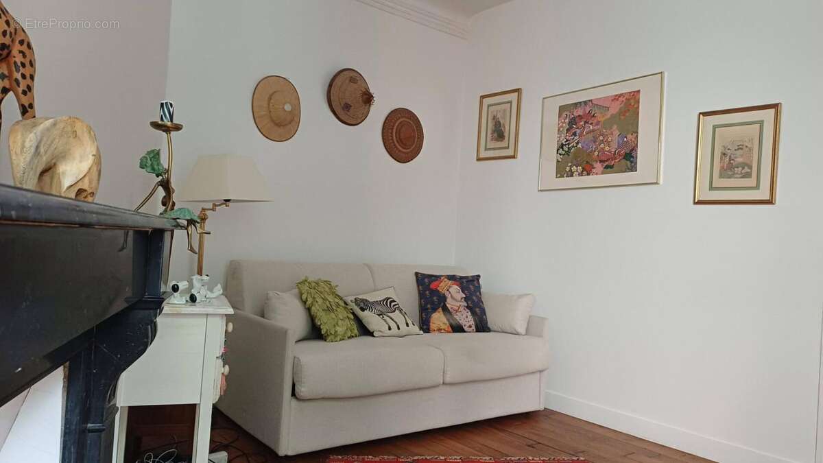 Appartement t3 - paris 10ème - photo 2