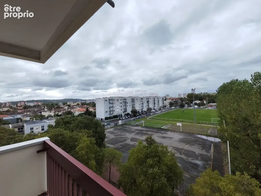 Appartement T4  84 m² - Balcon et Loggia  Vue Pyrénées - photo 15
