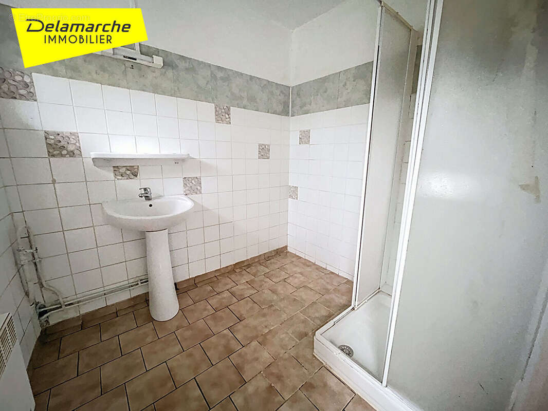 Maison à SAINT-SAUVEUR-LENDELIN