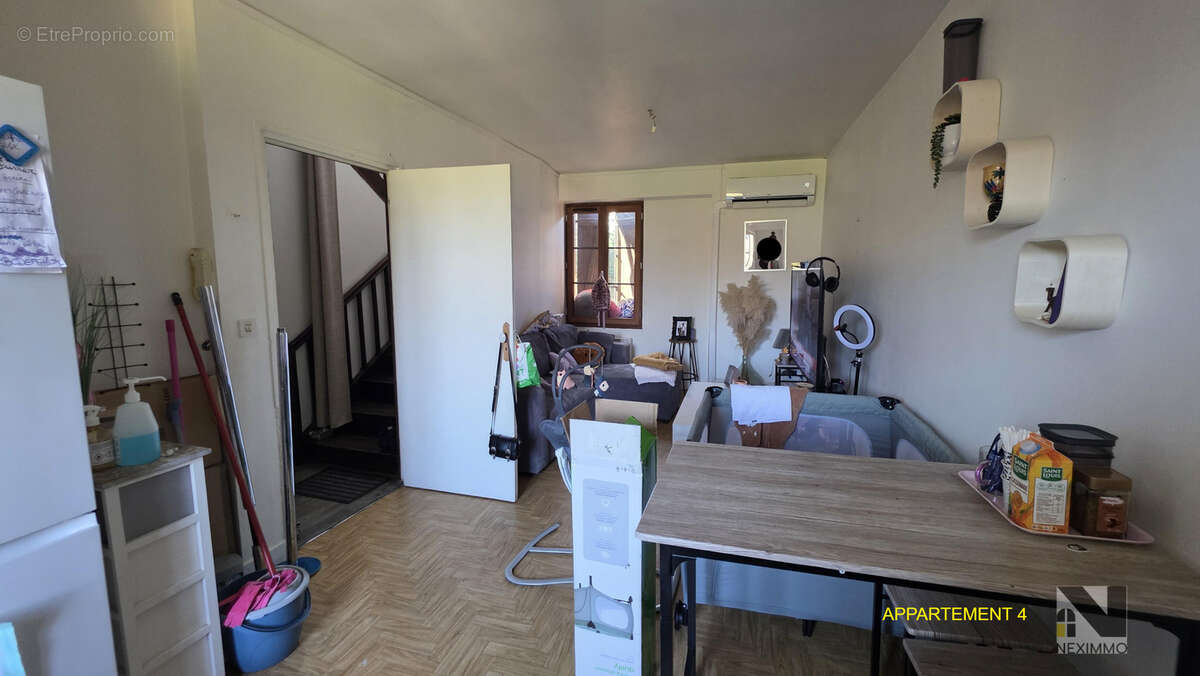 n°1 - Appartement à SAINT-YRIEIX-LA-PERCHE