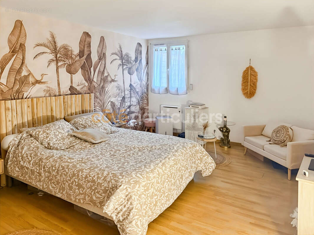 Appartement à BRIE-COMTE-ROBERT