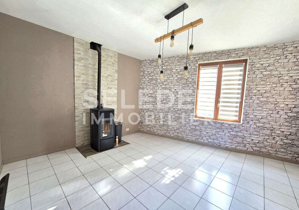 Maison à RUYAULCOURT