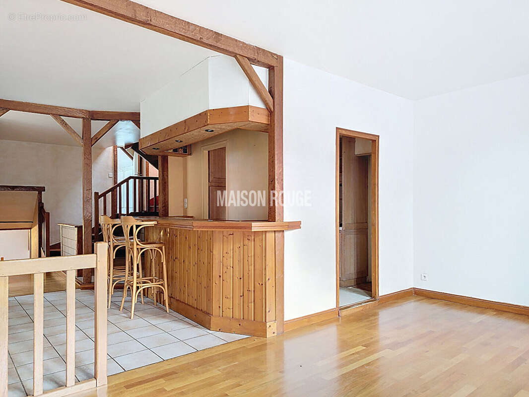 bel appartement T4  hyper centre COMBOURG - photo 12