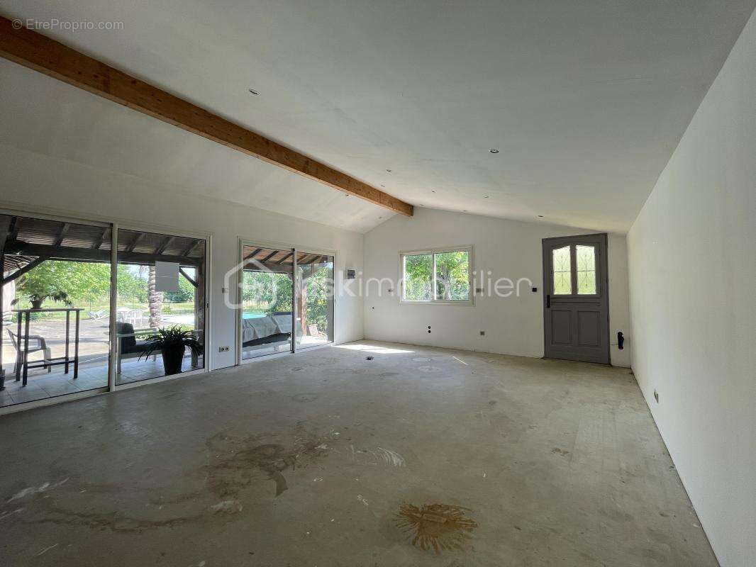 Maison à GIROUSSENS