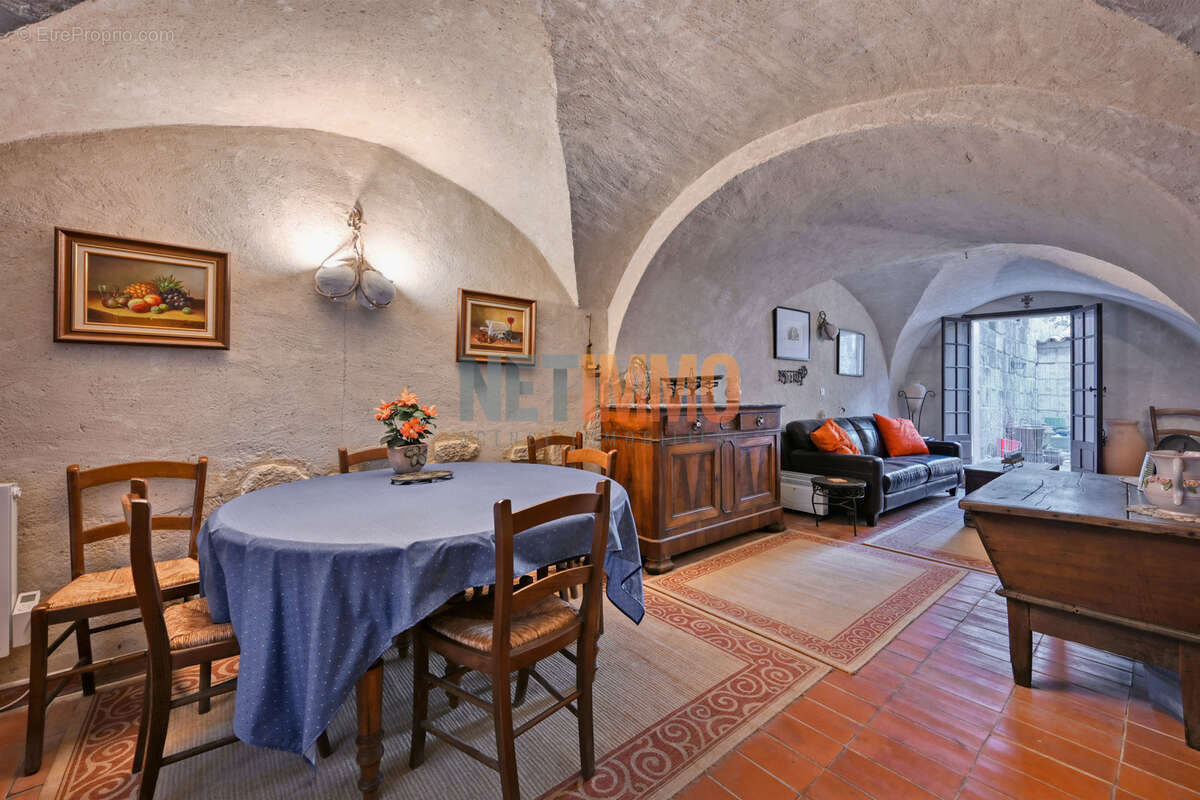 Maison à AIMARGUES