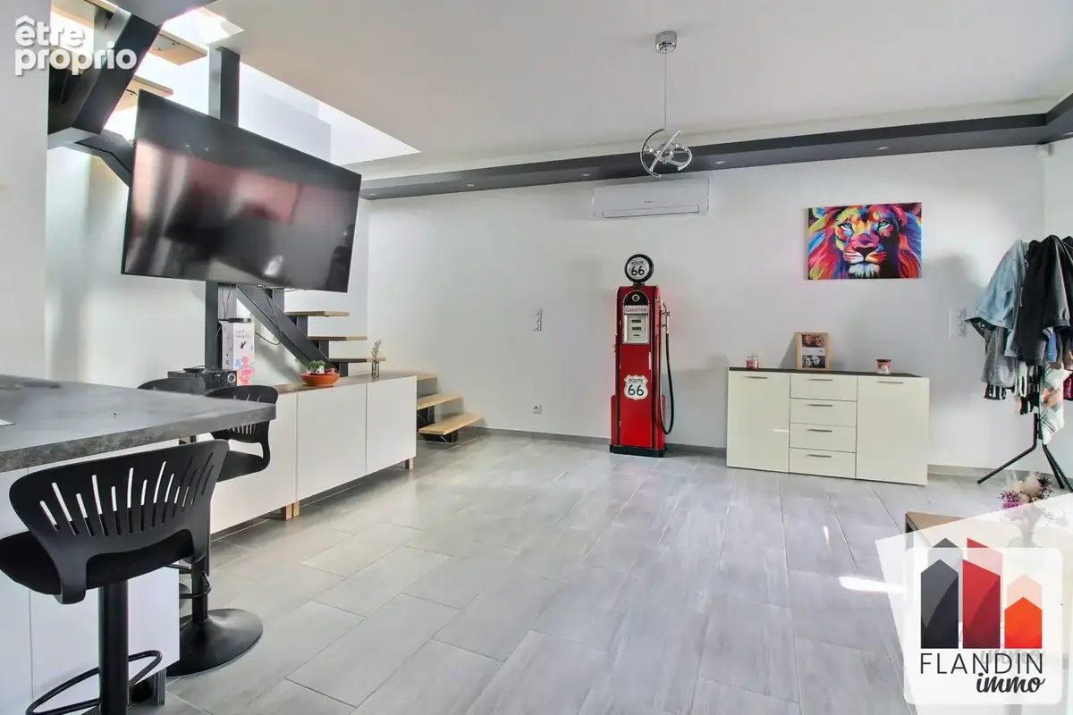 Maison 7 pièces 174 m² à vendre à Charly (69390) - photo 5