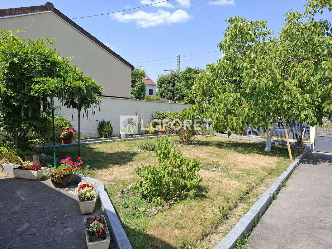 Maison à CLICHY-SOUS-BOIS