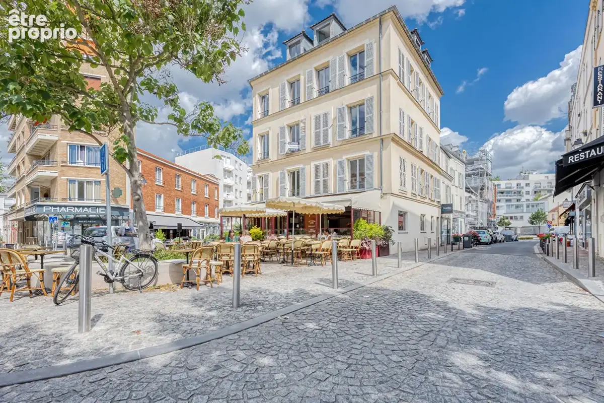 *** exclusivite - emplacement n°1 appartement de 2/3 pieces avec vue  imprenable sur l'eglise plein sud **** - photo 12