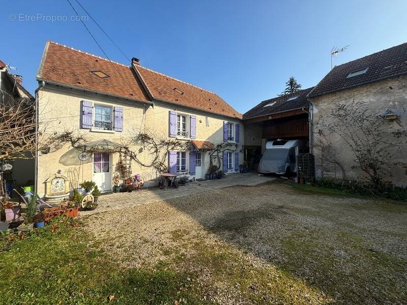 Maison à LA FERTE-SOUS-JOUARRE