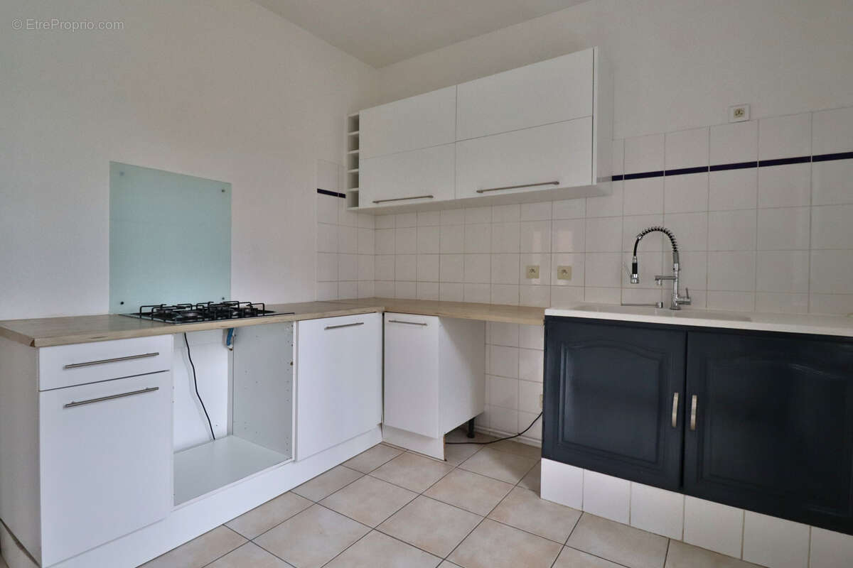 Maison à SAINTE-SAVINE