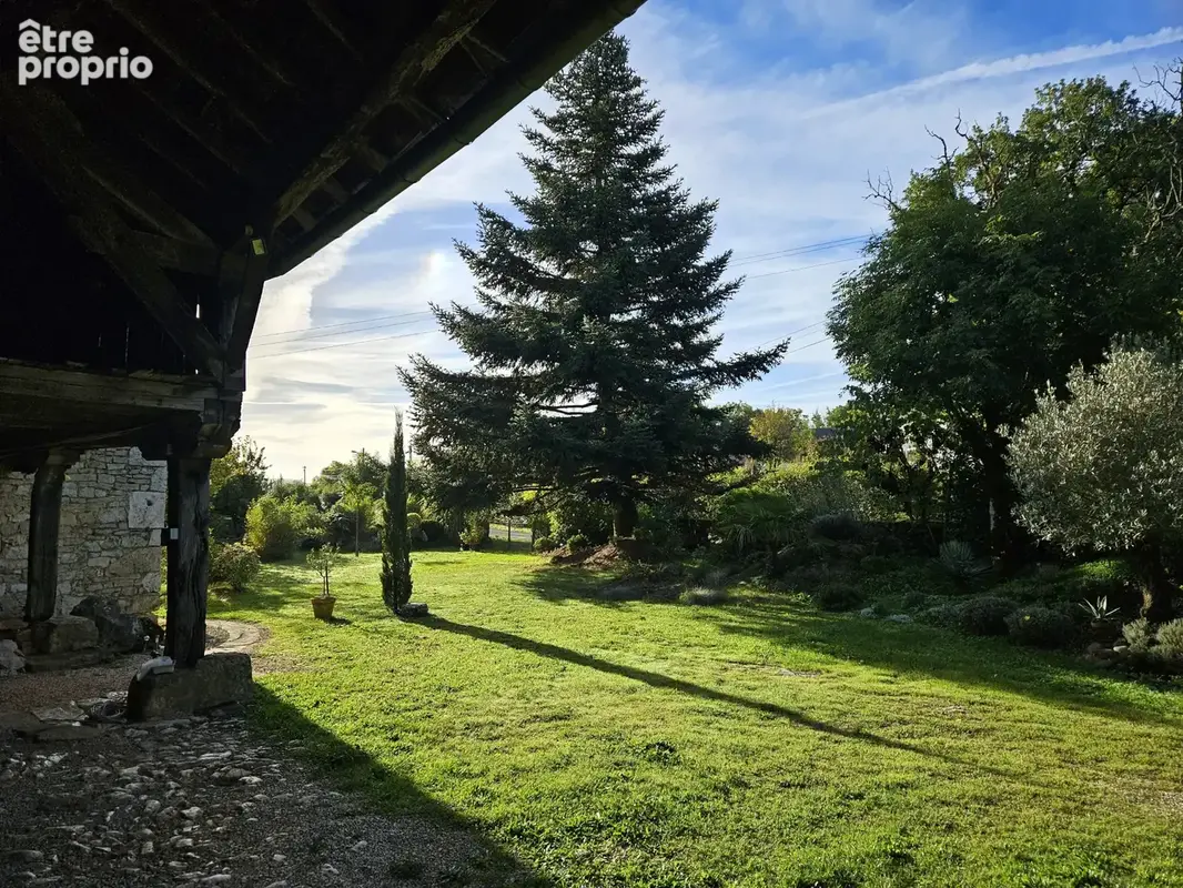 Très belle propriété située commune de La Loubière - photo 8