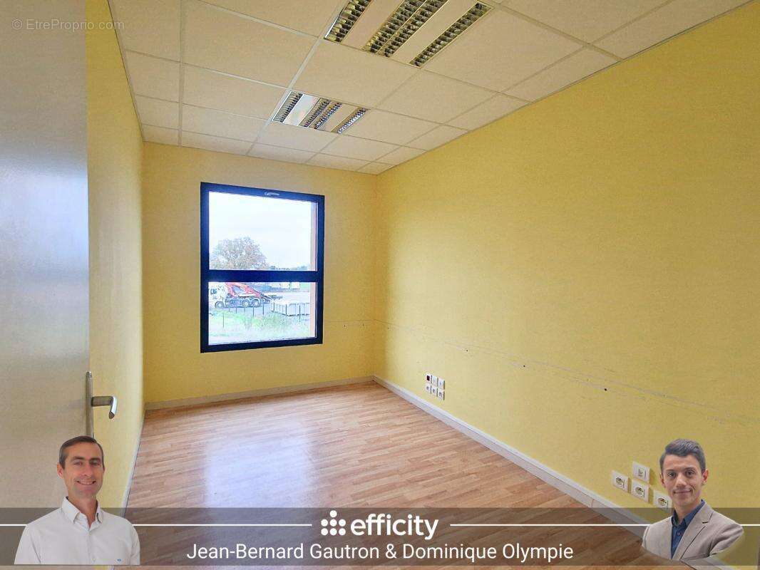 Commerce 297 m² à Tremuson  - photo 14