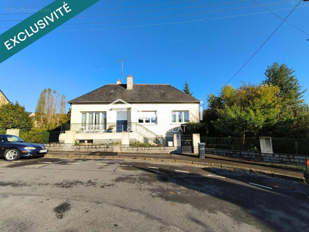 Photo 1 - Maison à FOUGERES