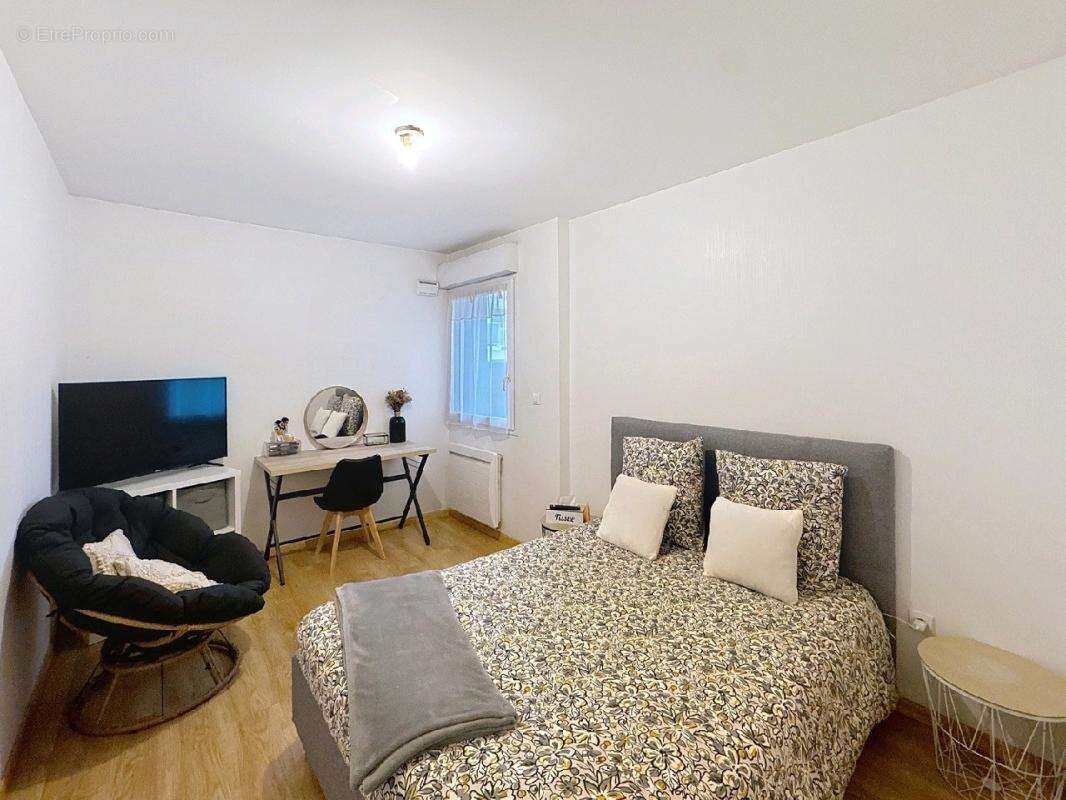 Appartement 64 m² à Reims  - photo 8