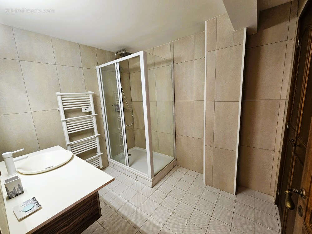 Local + logement t5 - le village - le barcares - photo 15