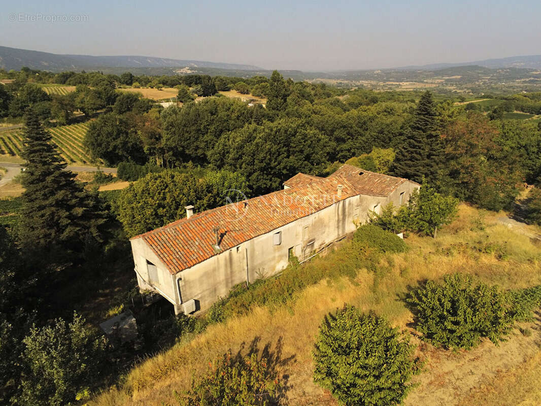 Maison à BONNIEUX