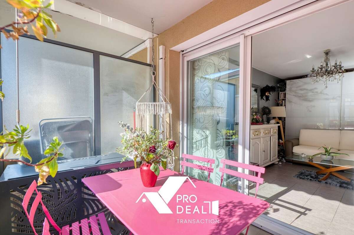 Appartement 45 m² à Chassieu  - photo 2