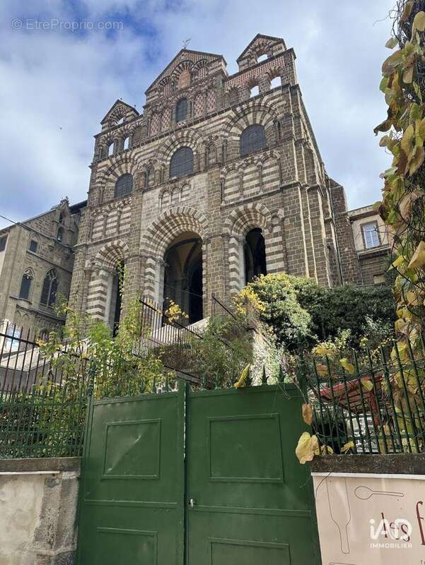 Photo 3 - Commerce à LE PUY-EN-VELAY