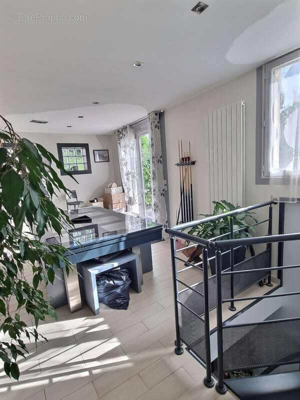 Maison à BOIS-D'ARCY