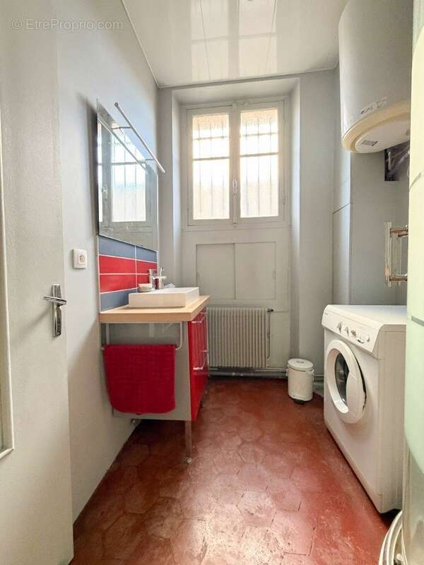 Appartement T3 57m2 Métro Eglise de Pantin - photo 5