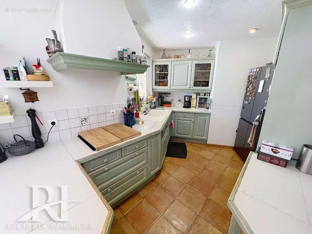 Maison à SAINT-CEZAIRE-SUR-SIAGNE