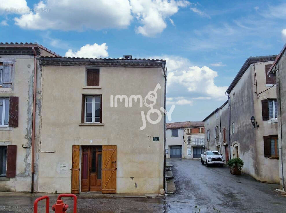 Maison à VILLARDONNEL